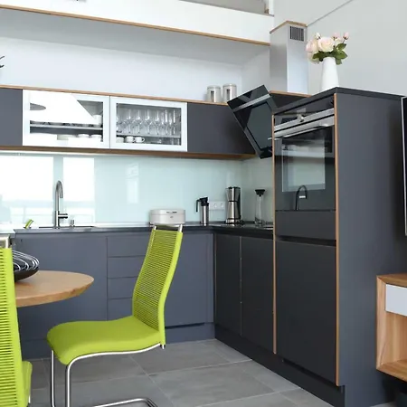 Haus Besch - Marinas Moewennest Apartment Alt Reddevitz